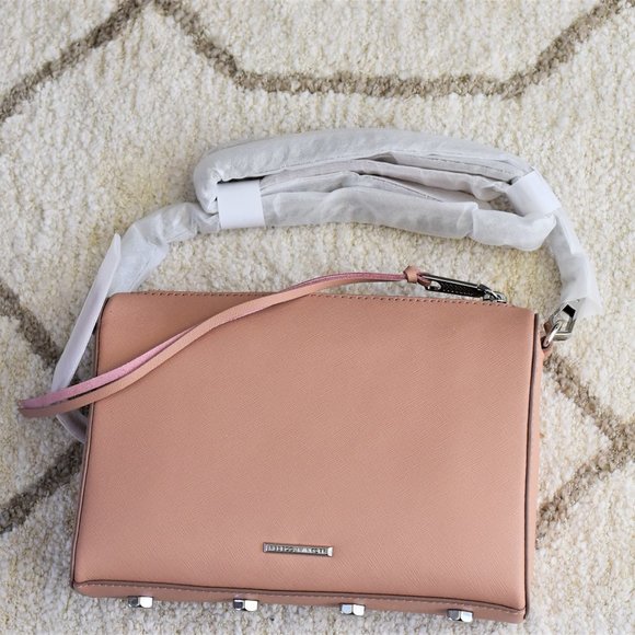 Rebecca Minkoff Handbags - NWT Rebecca Minkoff Avery Crossbody Bag